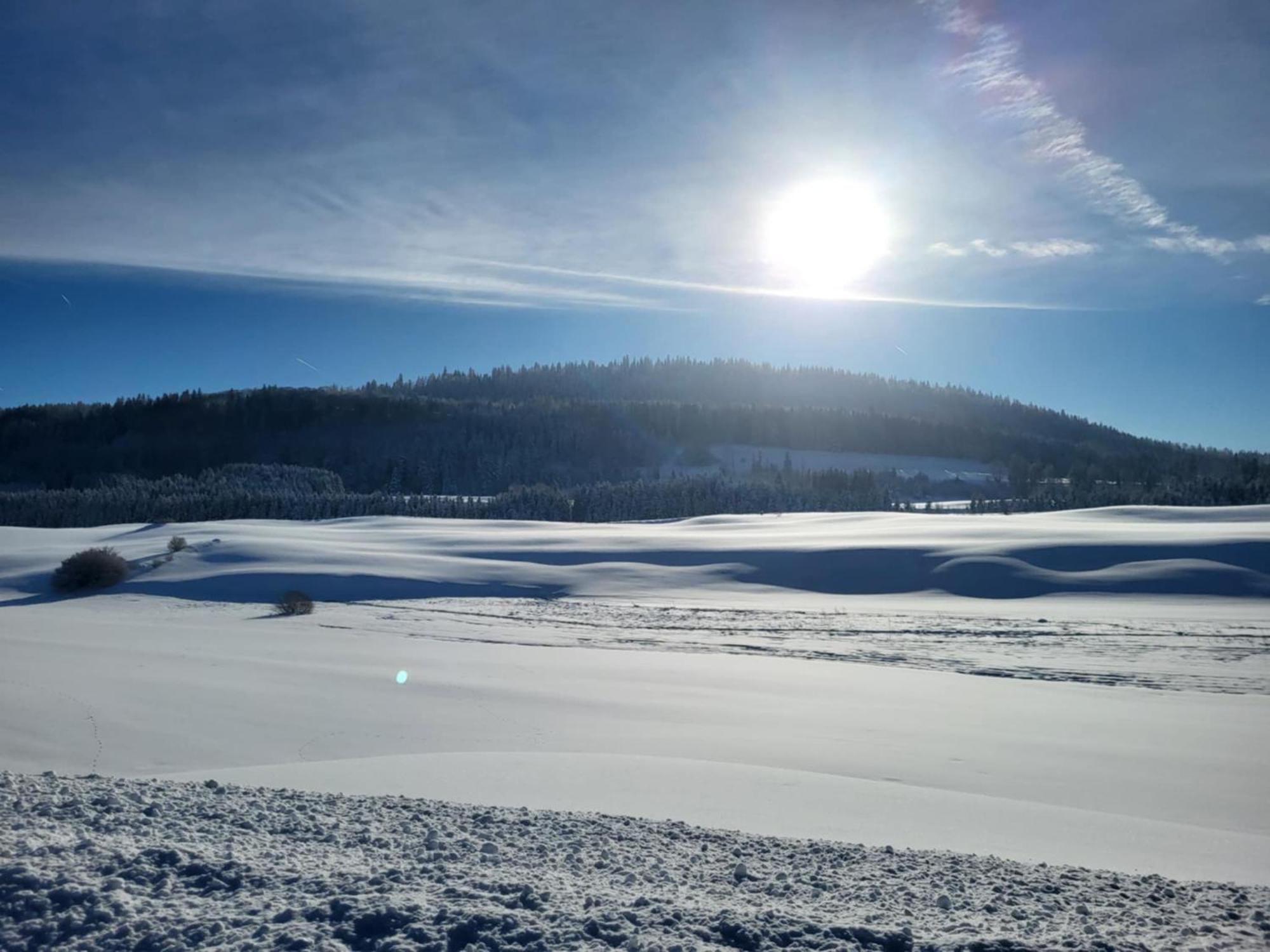 Hotel Auberge Du Grand Git La Chaux Neuve 외부 사진